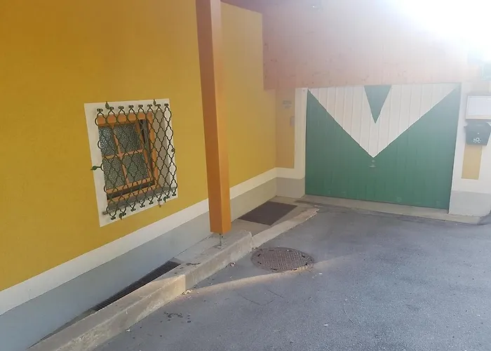 아파트 Am Stadtrand Von 그라츠